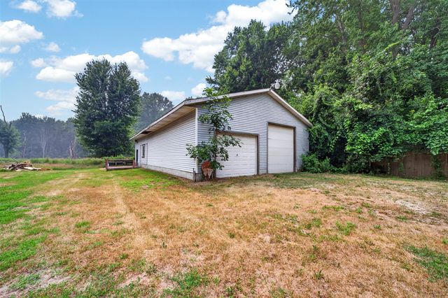 3065 Black Creek Road, Muskegon, MI 49444