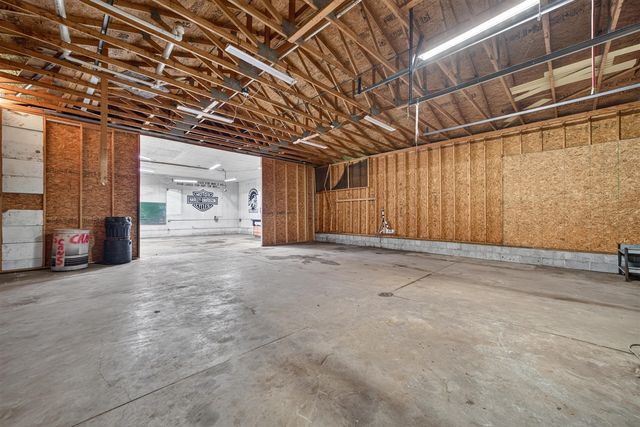 3065 Black Creek Road, Muskegon, MI 49444