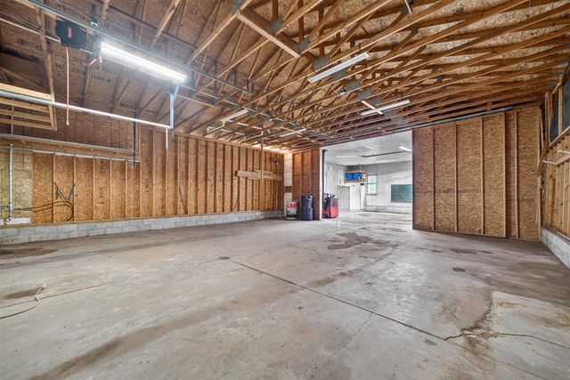 3065 Black Creek Road, Muskegon, MI 49444