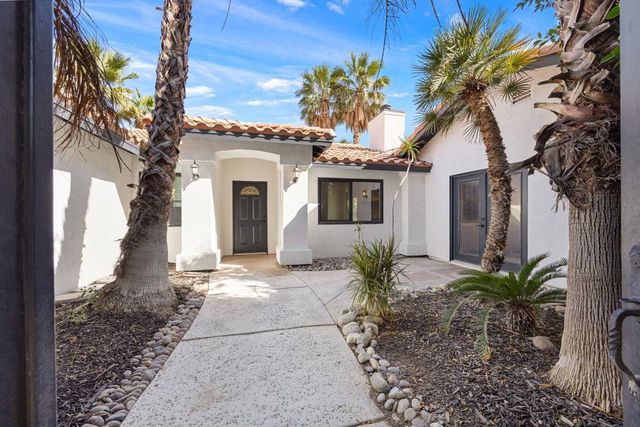 2900 N Cypress Road, Palm Springs, CA 92262