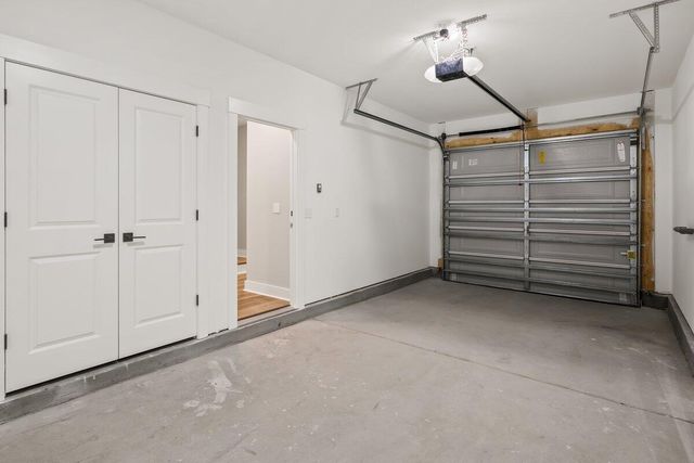 5334 Jury Lane, North Charleston, SC 29406