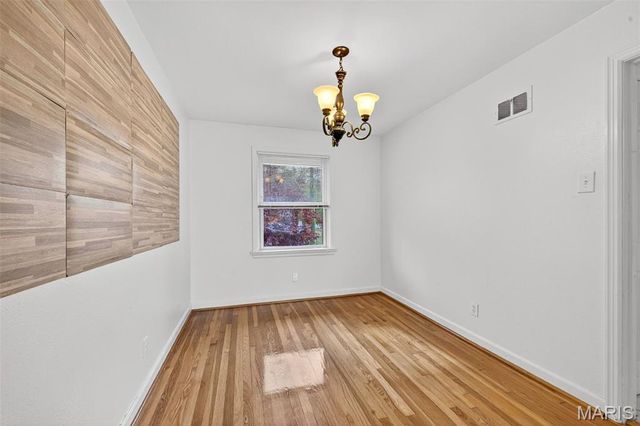 9406 Pattonwood Drive, St Louis, MO 63136