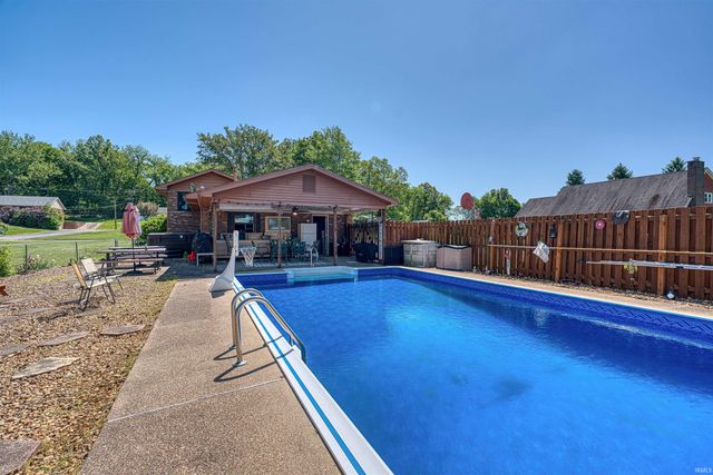 10515 Olivia Street, Evansville, IN 47712