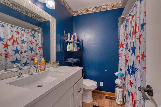 10515 Olivia Street, Evansville, IN 47712