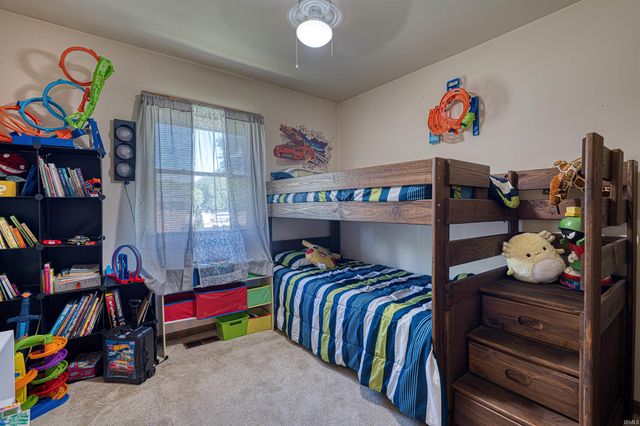 10515 Olivia Street, Evansville, IN 47712