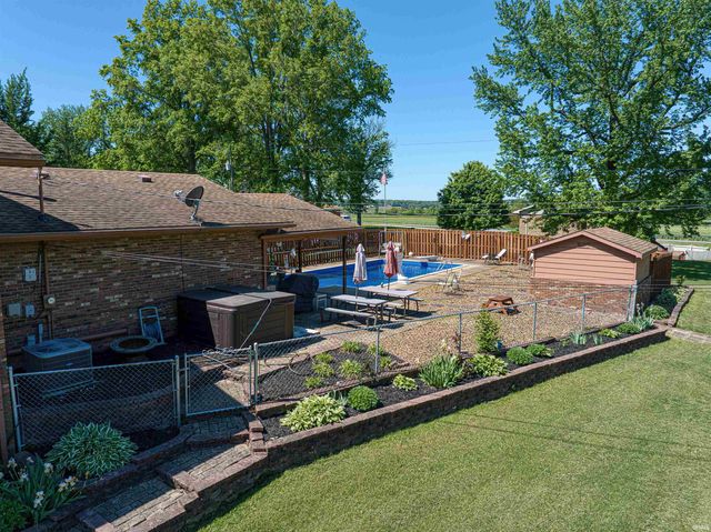 10515 Olivia Street, Evansville, IN 47712