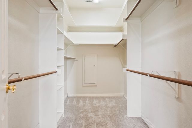 6713 Mustang Trail, Sanger, TX 76266