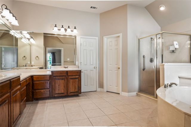 6713 Mustang Trail, Sanger, TX 76266