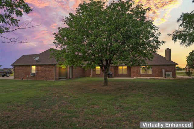 6713 Mustang Trail, Sanger, TX 76266