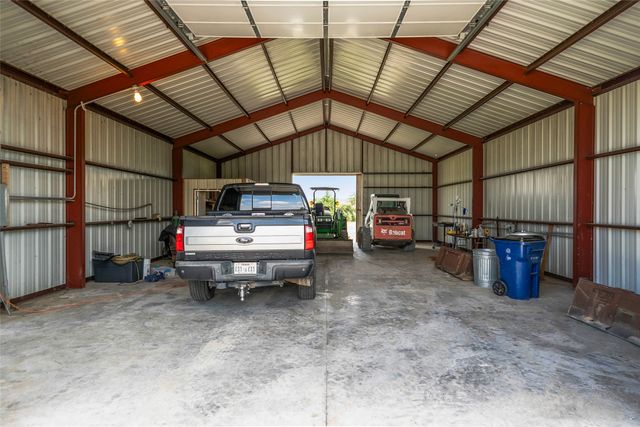 6713 Mustang Trail, Sanger, TX 76266