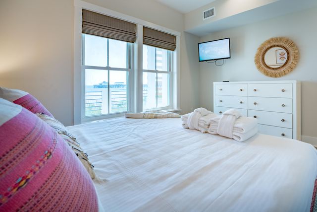 115 E Arctic Avenue 1b, Folly Beach, SC 29439