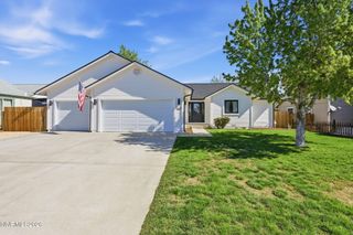 5565 Grasswood Drive, Sparks, NV 89436