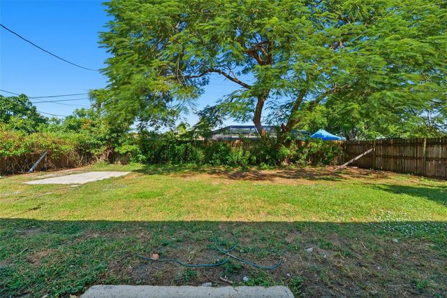 3947 PENSACOLA DRIVE, Lake Worth, FL 33462