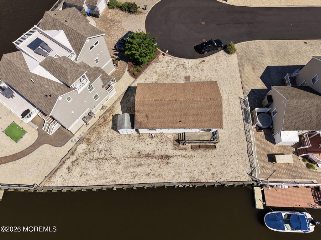34 Clara Drive, Manahawkin, NJ 08050