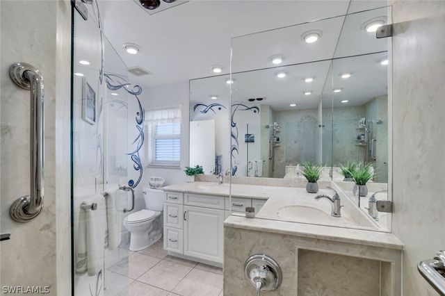 1160 Martinique CT, Marco Island, FL 34145