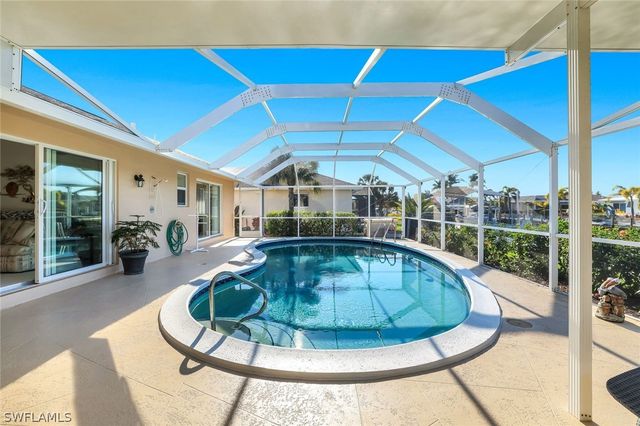 1160 Martinique CT, Marco Island, FL 34145