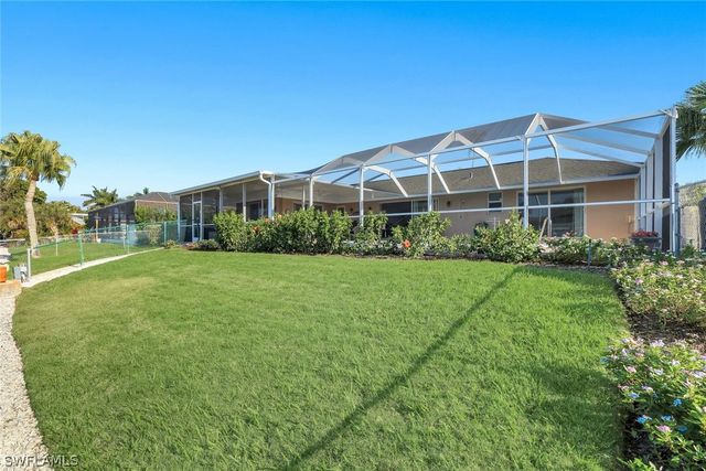 1160 Martinique CT, Marco Island, FL 34145