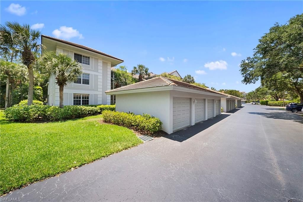 760 Waterford DR #101, NAPLES, FL 34113 — photo 5