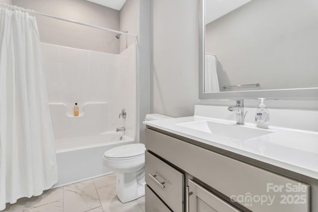 1205 Seven Sisters Lane, Black Mountain, NC 28711