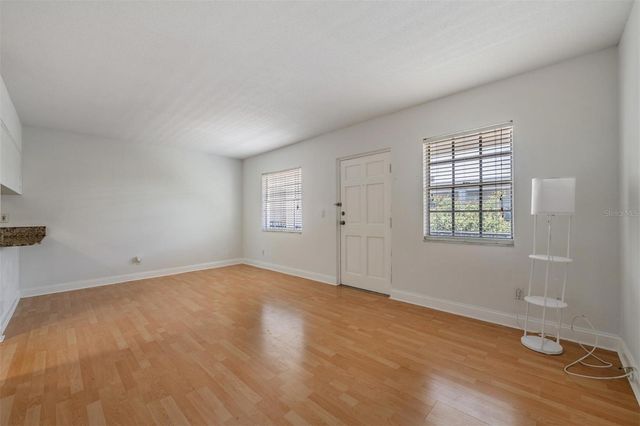 120 S CHURCH AVENUE 206, Tampa, FL 33609