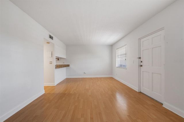 120 S CHURCH AVENUE 206, Tampa, FL 33609