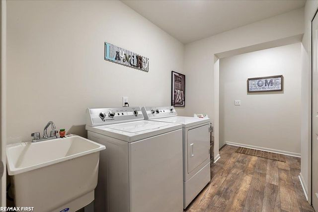 22059 Aberdeen Drive, Macomb Twp, MI 48042