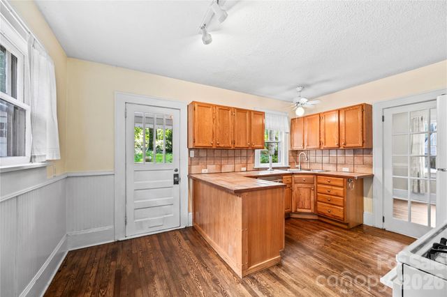 18 Westover Drive, Asheville, NC 28801