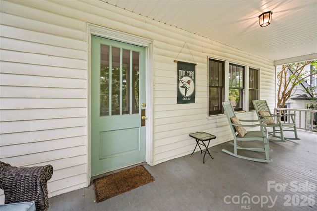 18 Westover Drive, Asheville, NC 28801