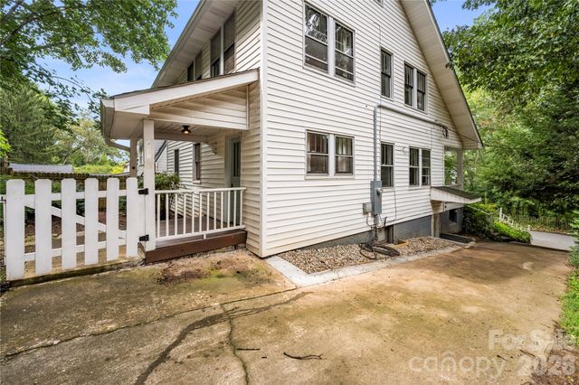18 Westover Drive, Asheville, NC 28801
