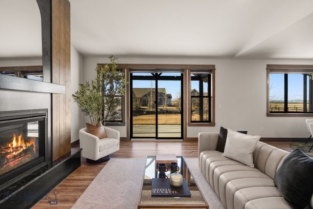 66 Oxbow Lane, Manhattan, MT 59741