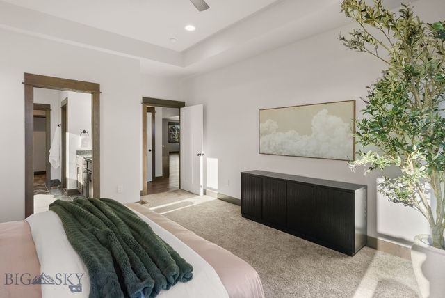 66 Oxbow Lane, Manhattan, MT 59741