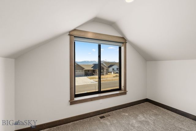 66 Oxbow Lane, Manhattan, MT 59741