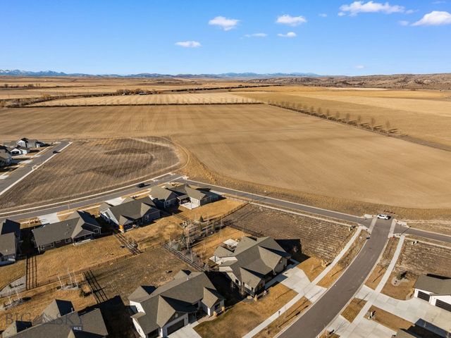 66 Oxbow Lane, Manhattan, MT 59741