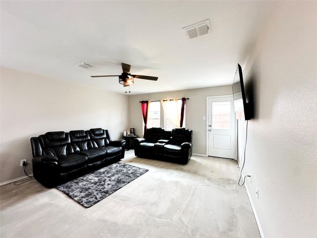 2921 Bronte Boulevard, Forney, TX 75126