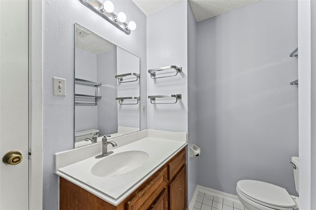 534 Shady Dale Drive, Stafford, TX 77477