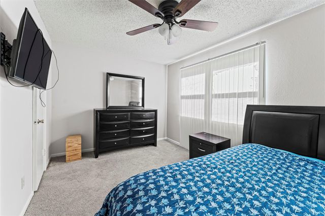 534 Shady Dale Drive, Stafford, TX 77477