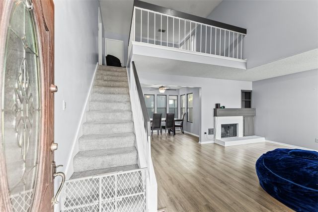 534 Shady Dale Drive, Stafford, TX 77477