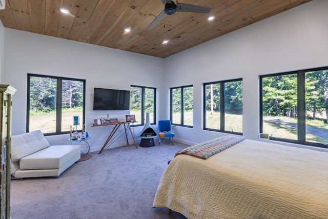 64 Bullock Road, Norwich, VT 05055
