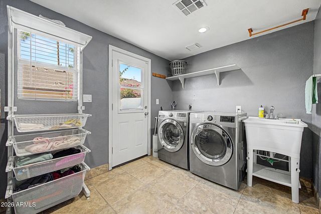 16640 N 54TH Street, Scottsdale, AZ 85254