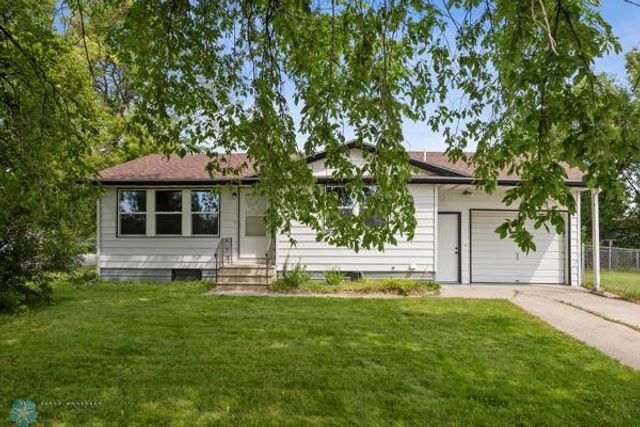 115 2nd Avenue SW, Dilworth, MN 56529