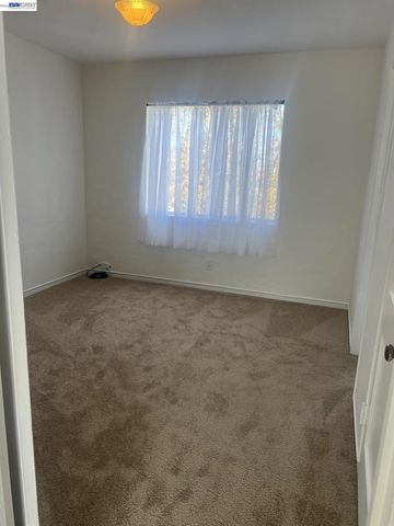 764 Pierce St, Albany, CA 94706
