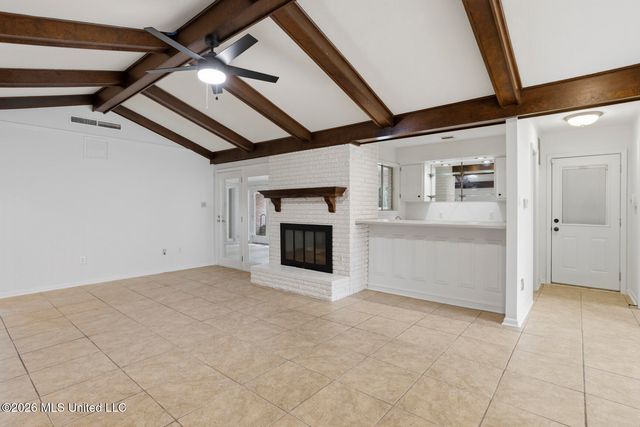 5315 Red Fox Road, Jackson, MS 39211