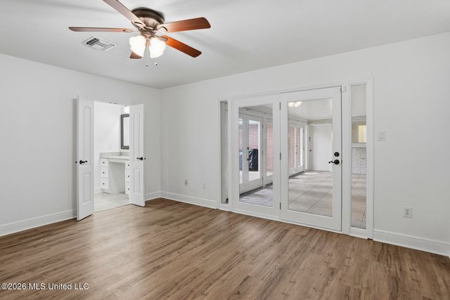 5315 Red Fox Road, Jackson, MS 39211
