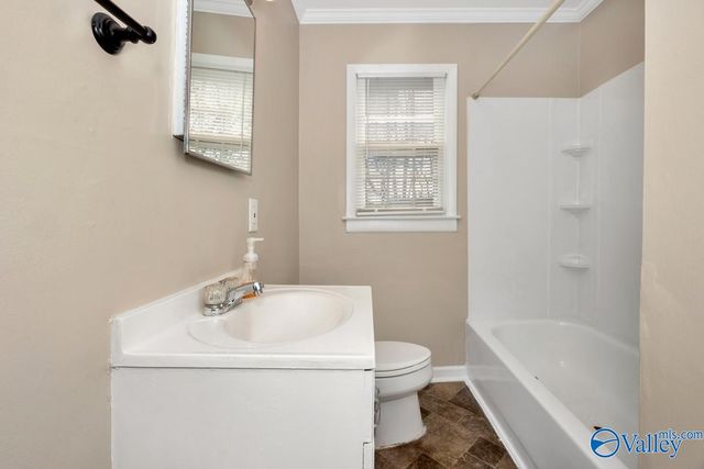 3919 Beech Avenue, Huntsville, AL 35805