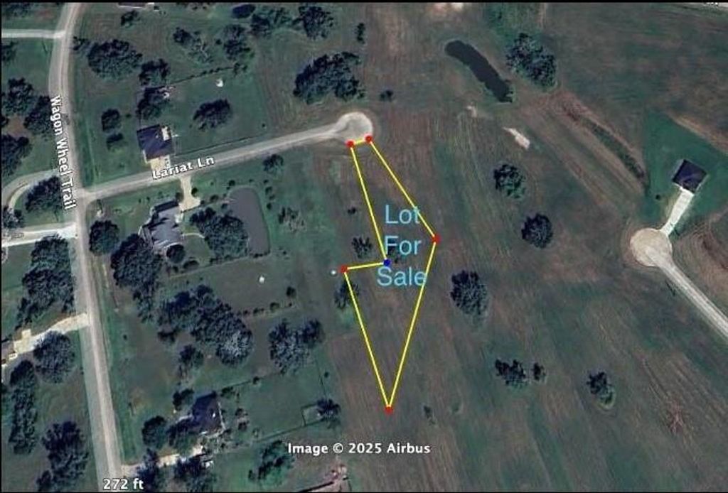 000 Lariat Court, Angleton, TX 77515