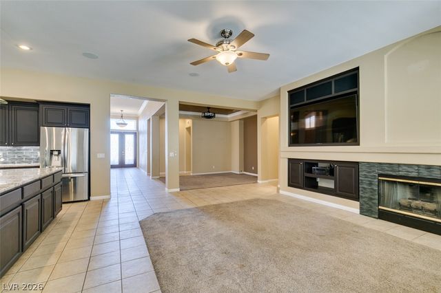 2504 Silver Beach Drive, Henderson, NV 89052