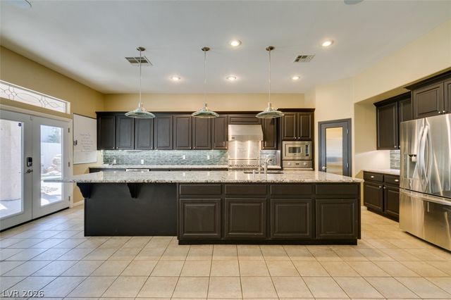 2504 Silver Beach Drive, Henderson, NV 89052