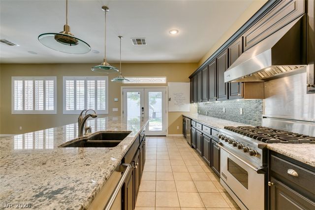 2504 Silver Beach Drive, Henderson, NV 89052