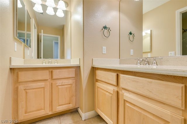 2504 Silver Beach Drive, Henderson, NV 89052