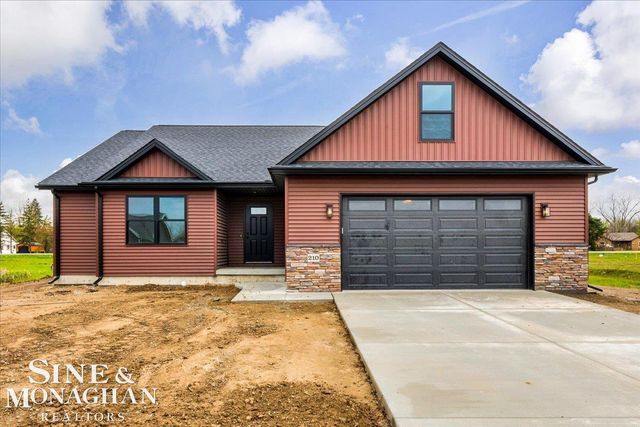 210 Oregon Avenue, Marysville, MI 48040
